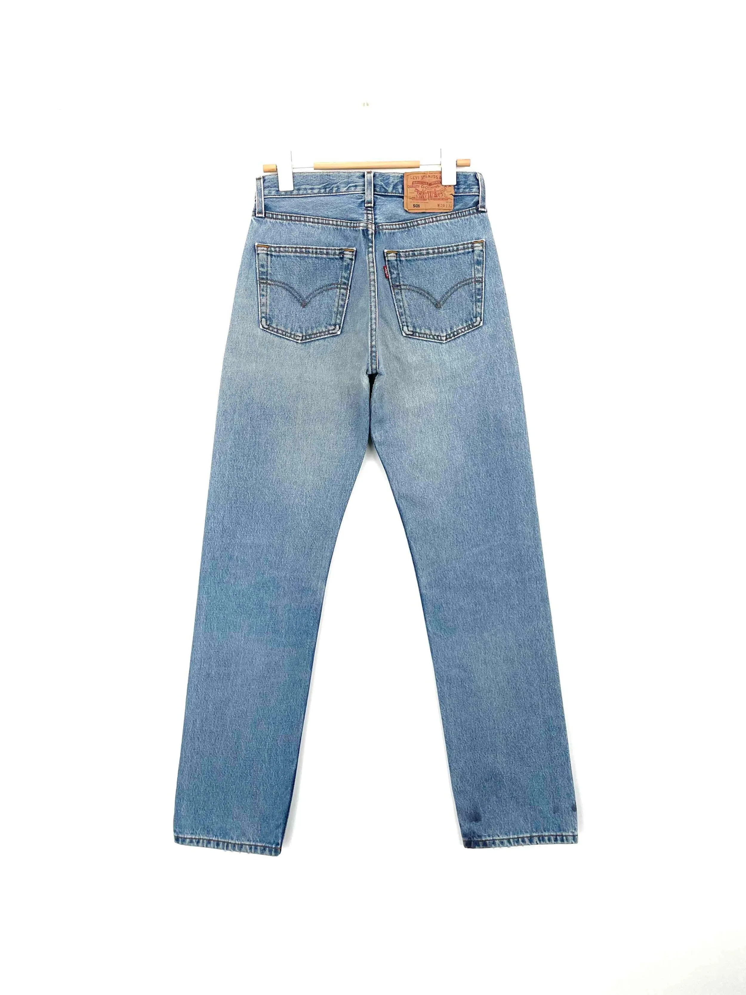 Jean Levi's 501 W28L32