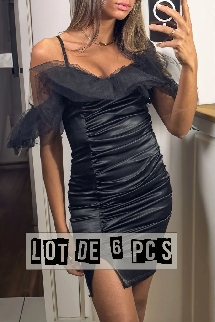 Lot de 6 Pcs Sublime robe satiné noire avec tulle tombant aux épaules