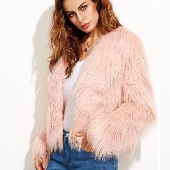 Manteau en fausse fourrure femme