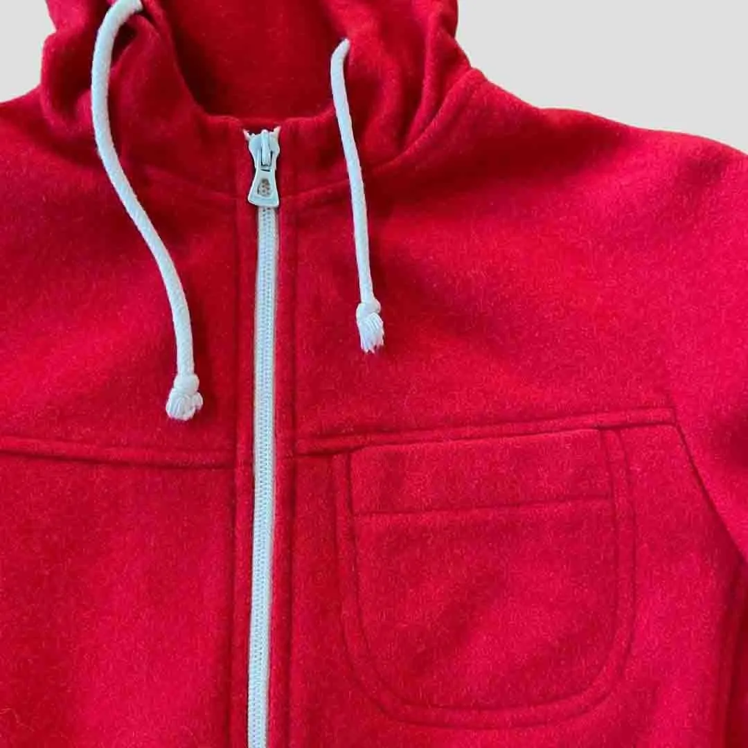 Manteau rouge à capuche - Seconde main