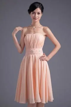 Robe de soirée bustier plissé pour aller à un mariage