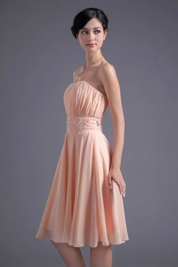 Robe de soirée bustier plissé pour aller à un mariage