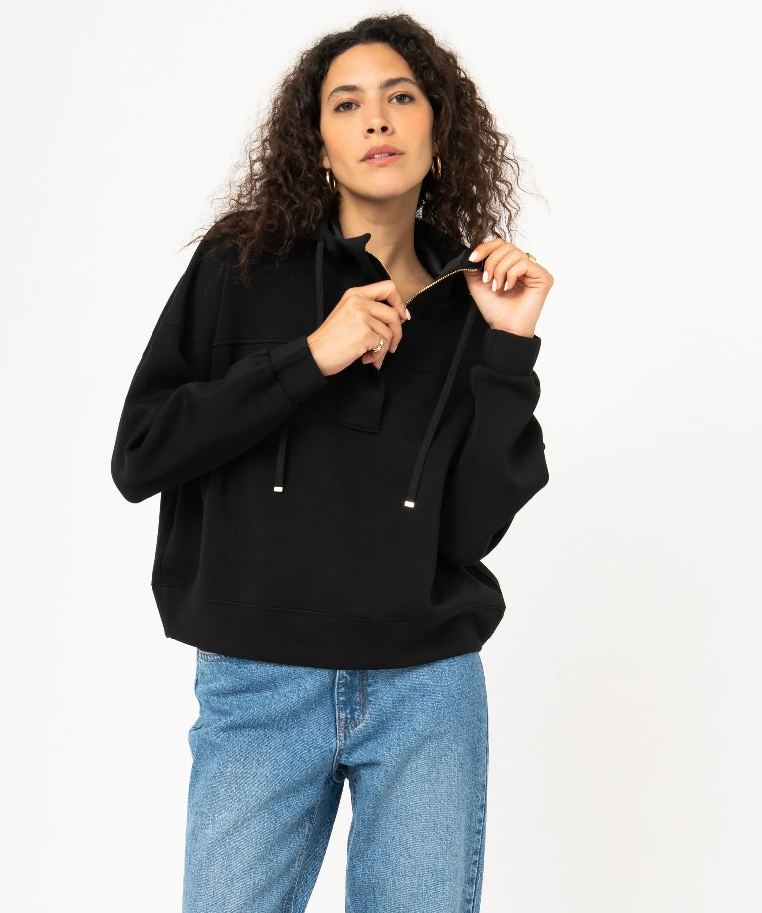 sweat a capuche oversize avec col zippe femme noir sweats